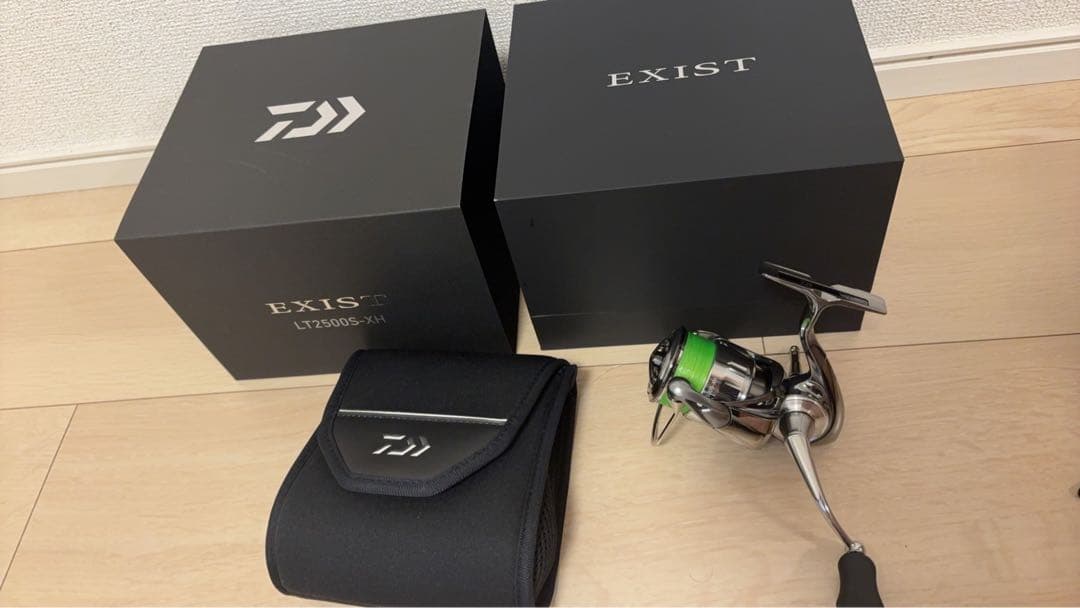 Daiwa EXIST LT2000S-XH スピニングリール