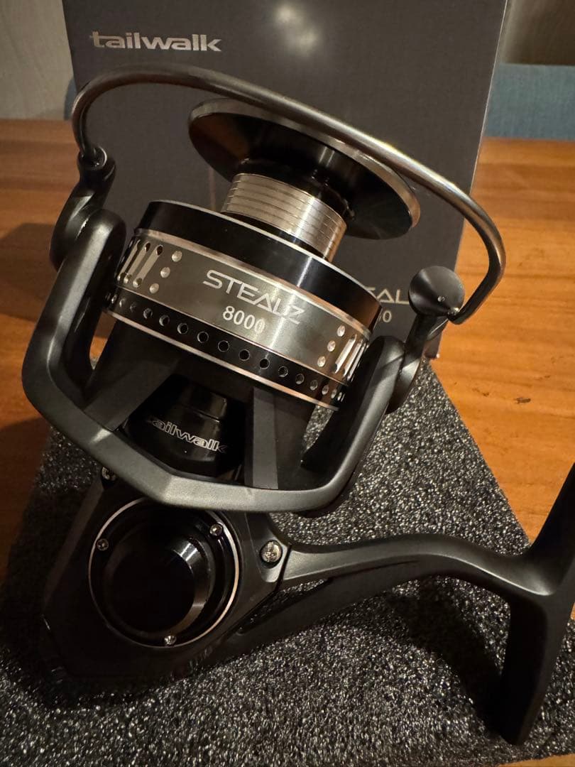 リール tailwalk STEALZ 8000