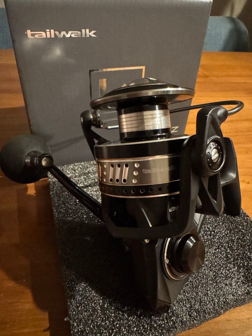 リール tailwalk STEALZ 8000