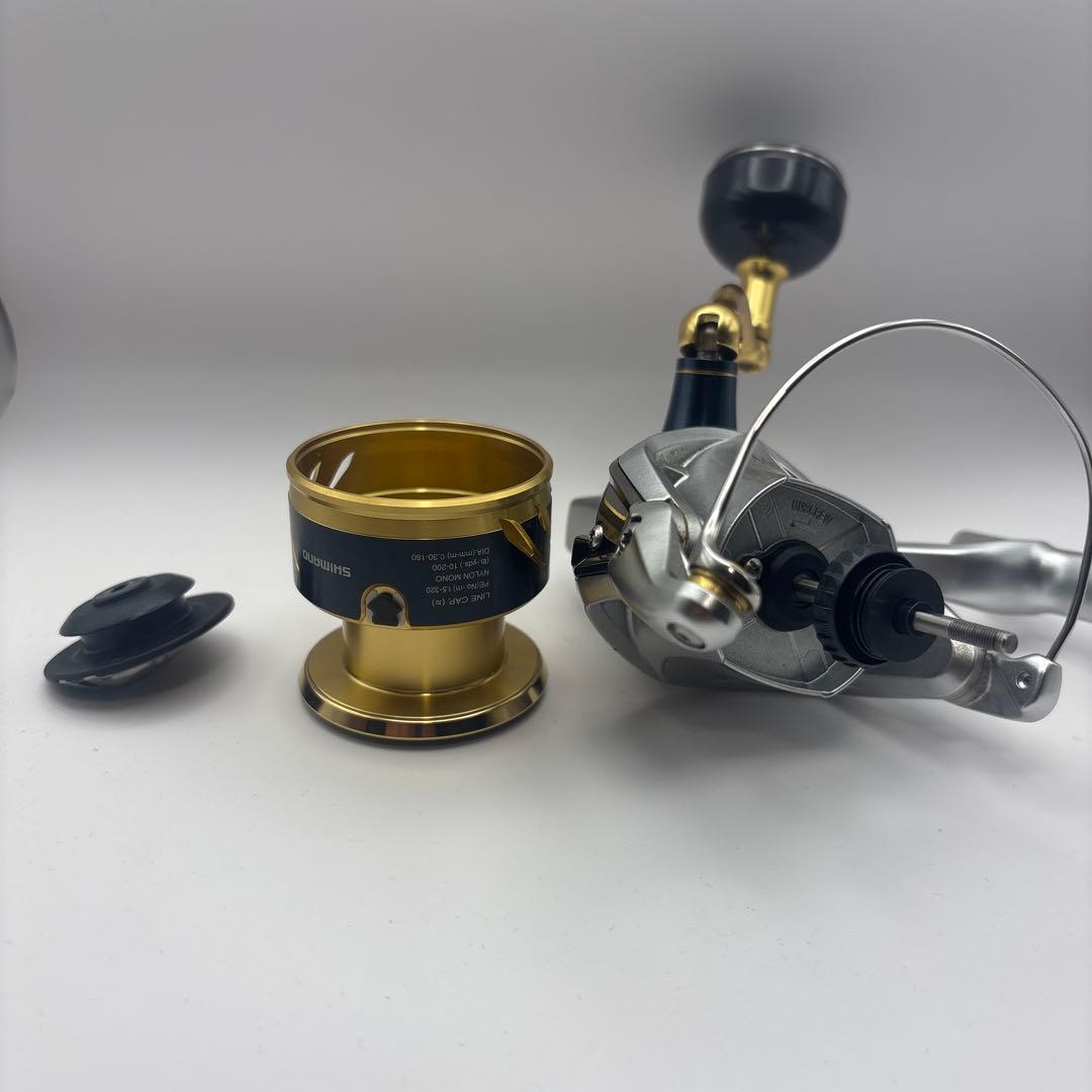 画像追加しました❗️シマノ 18ストラディックSW 4000XG