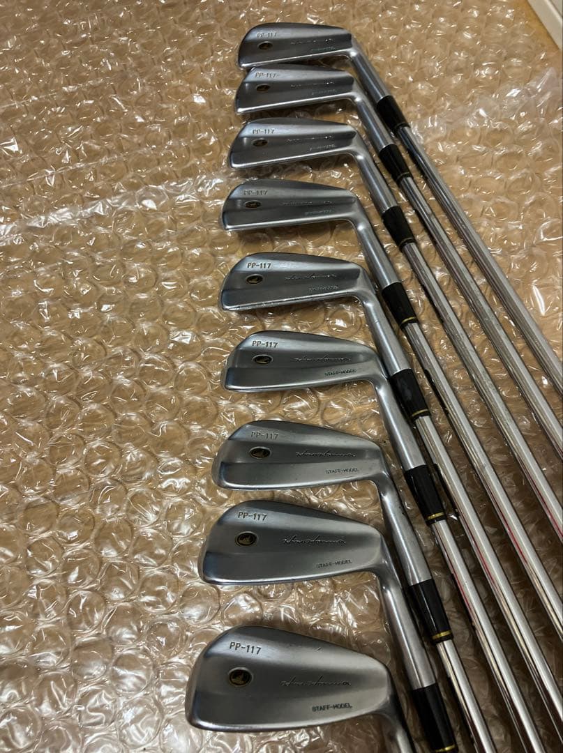 新品未使用　ホンマBERES キャディバッグ とゴルフクラブセット一式