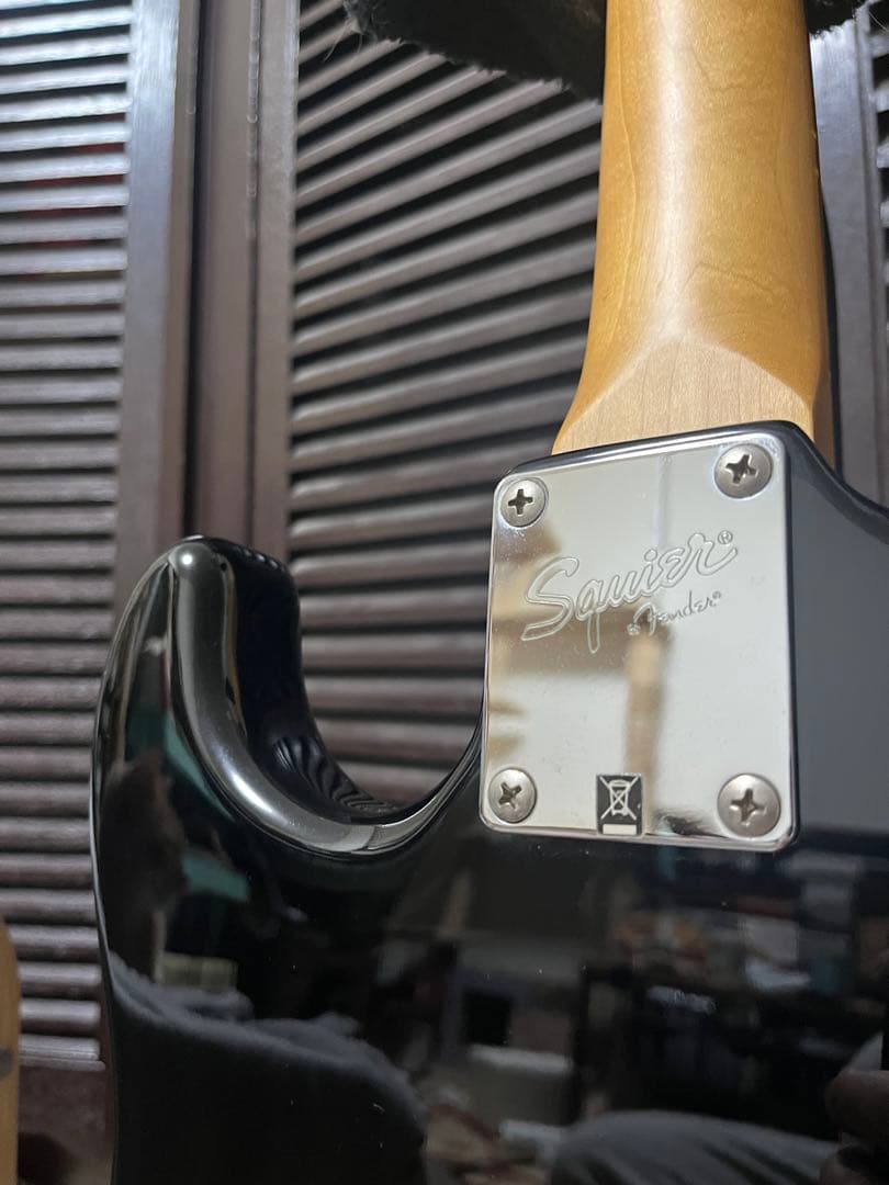 週末特別価格　Squier by Fender Affinityストラト