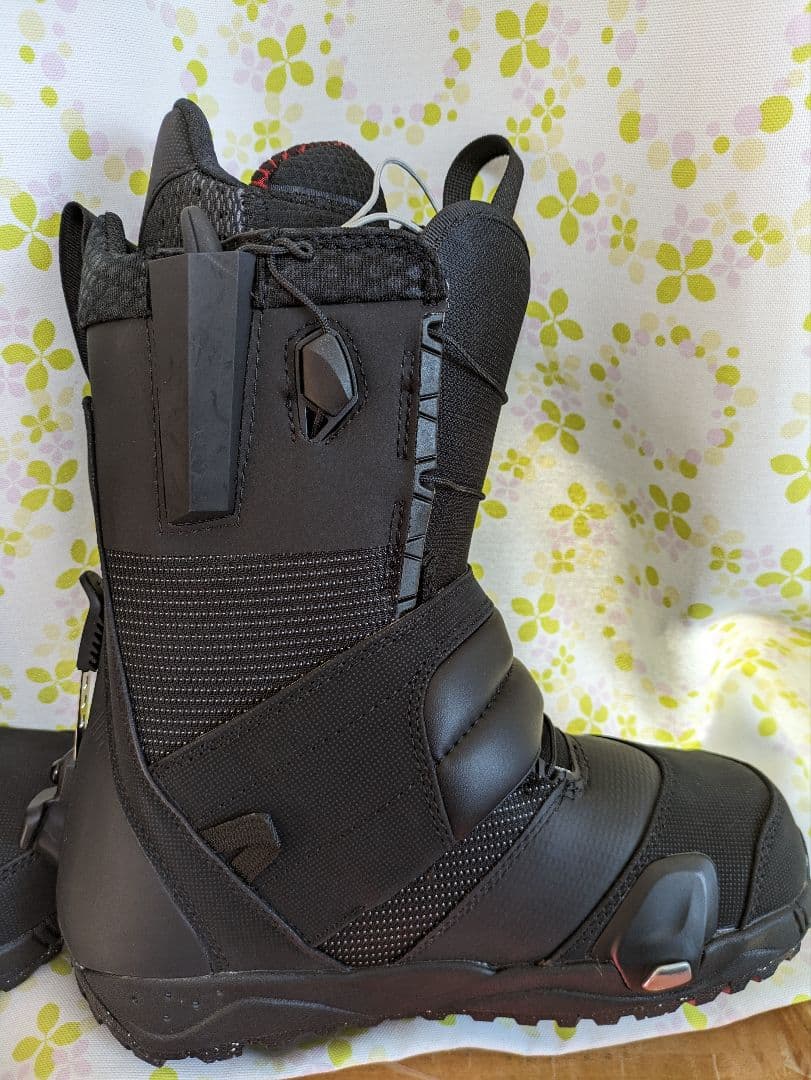 Burton IonバートンアイオンStep Onステップオン 25.5cm新品