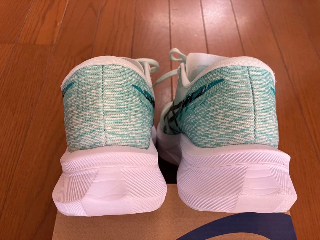 アシックス マジックスピード4 26.5 ワイド スーシングシー/ブラック