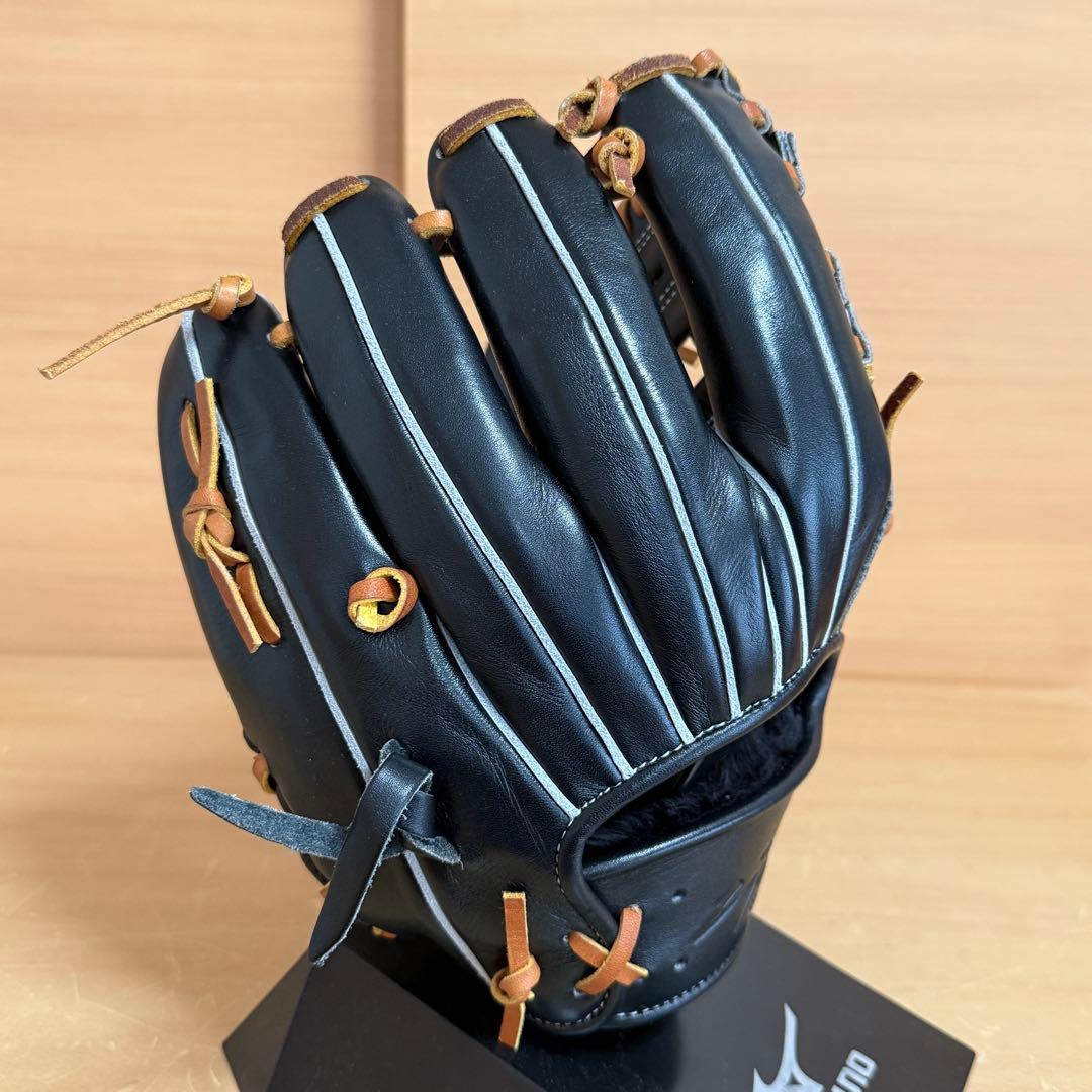 ハイゴールド 己極シリーズ 一般軟式 右投げ 二塁手 遊撃手 内野手 未使用