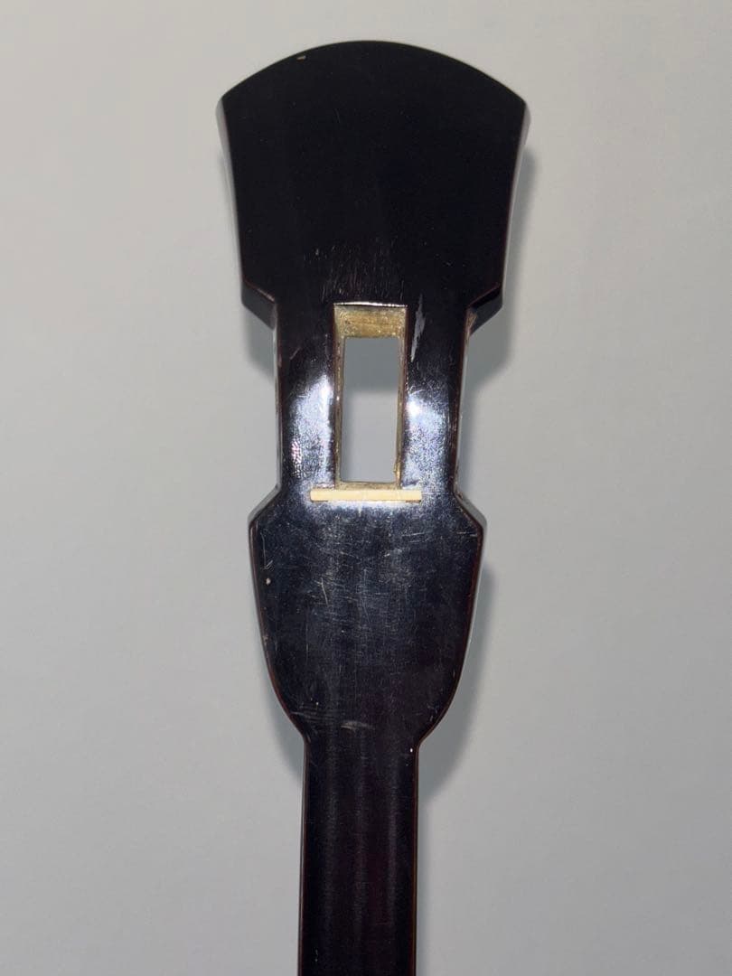 沖縄古三線棹　黒檀類か？　玉城◯◯六十二年五月の記し