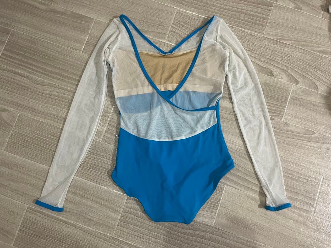 Yumiko Vネックメッシュ長袖10部丈レオタード　Lサイズ