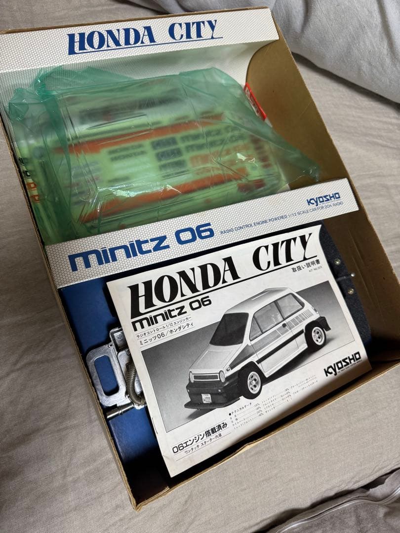 デッドストック　京商ミニッツ　ホンダシティ　未組立　エンジンラジコン