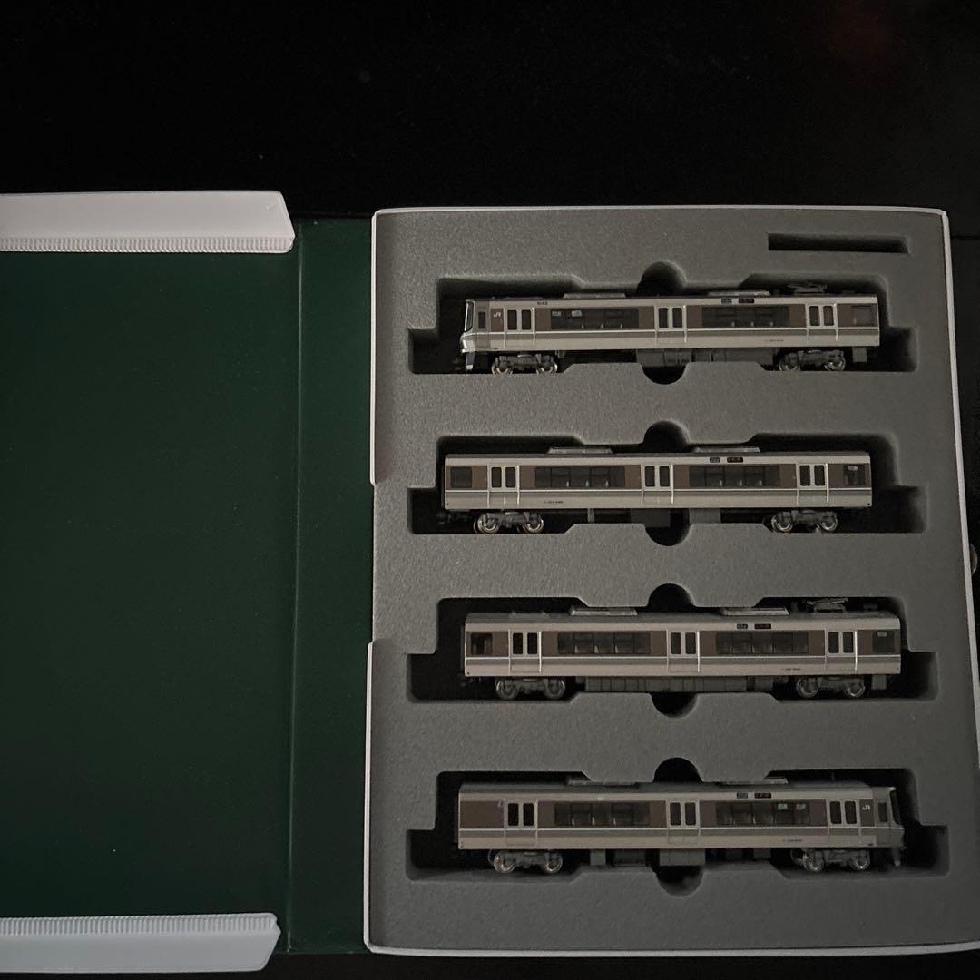 KATO 223系2000番台 1次車 (旧製品)