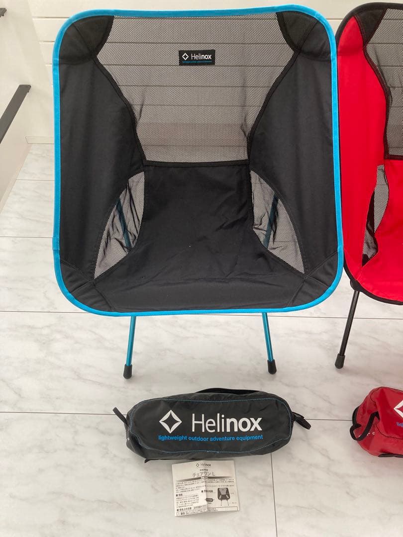 Helinox ヘリノックス　チェアワン　ブルー、レッドの2脚セット