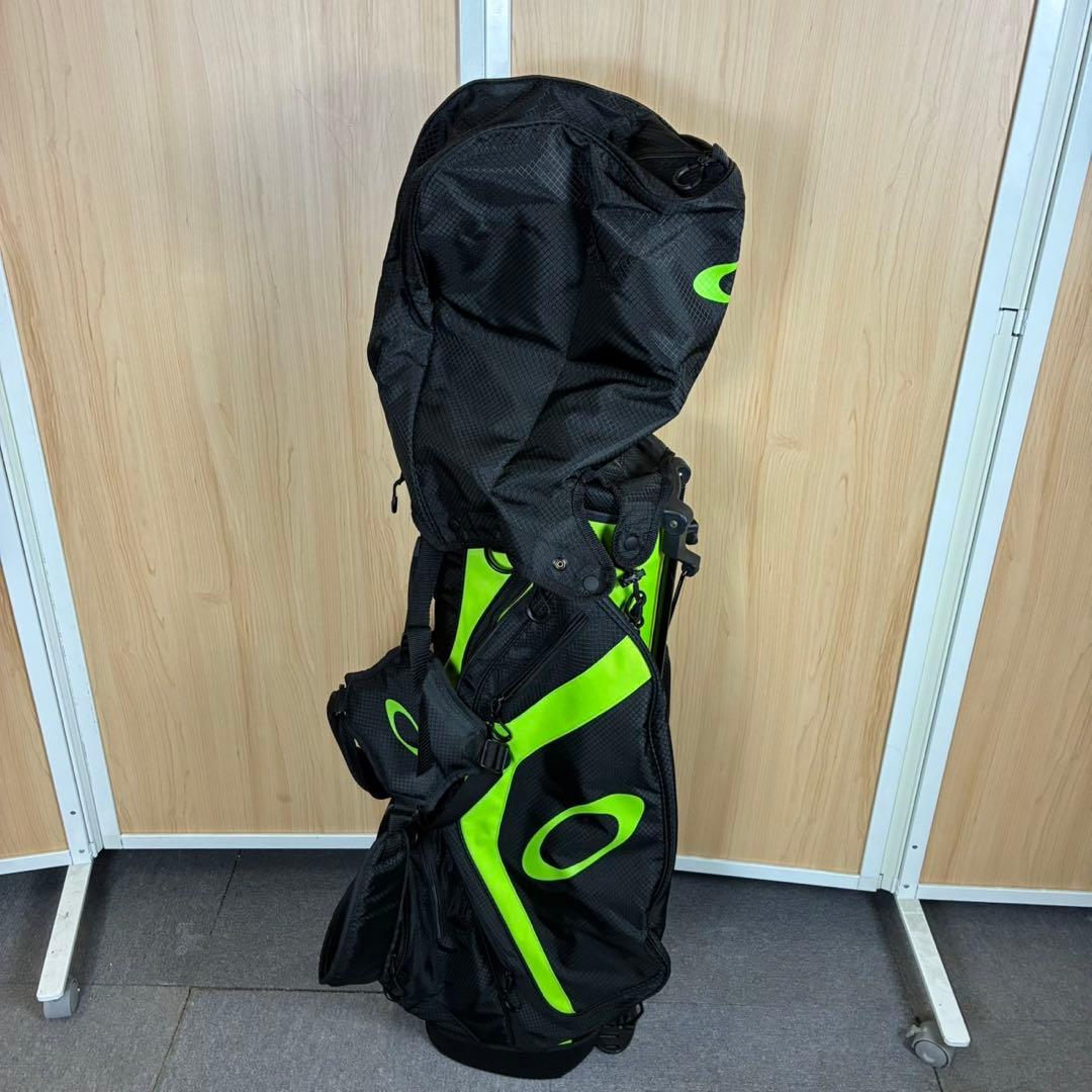 OAKLEYオークリー　スタンド付キャディバッグ　ゴルフバッグ　キャディバッグ