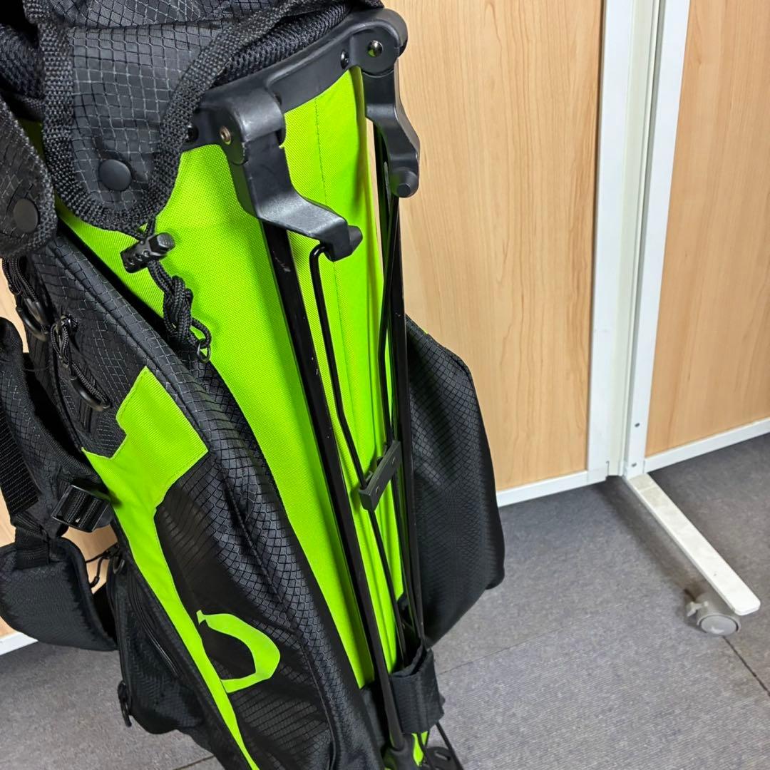 OAKLEYオークリー　スタンド付キャディバッグ　ゴルフバッグ　キャディバッグ