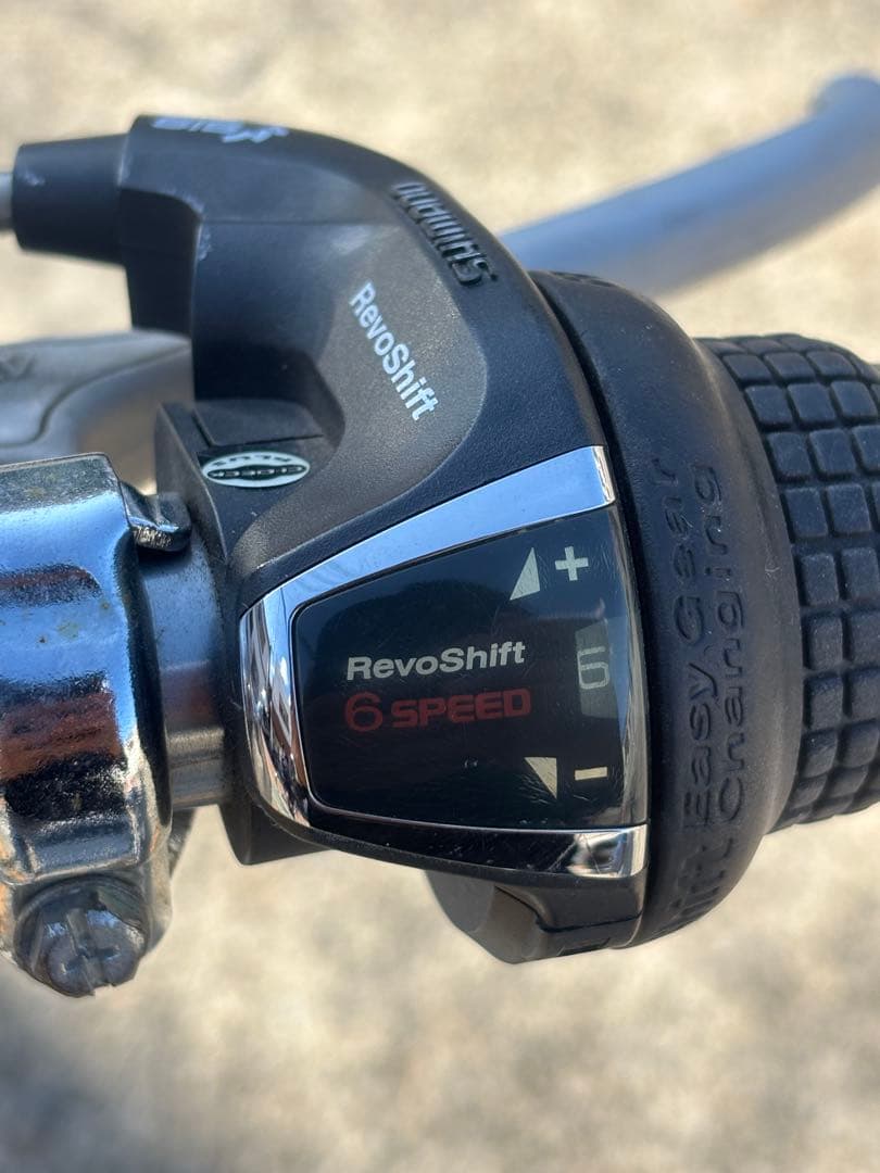 【引き取り限定】AFFICHE 自転車27インチ6段変速オートLEDライト付き