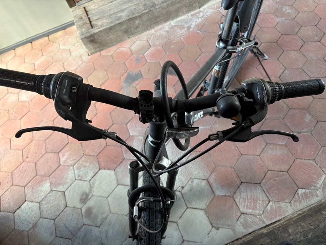 マウンテンバイク　引き取り限定