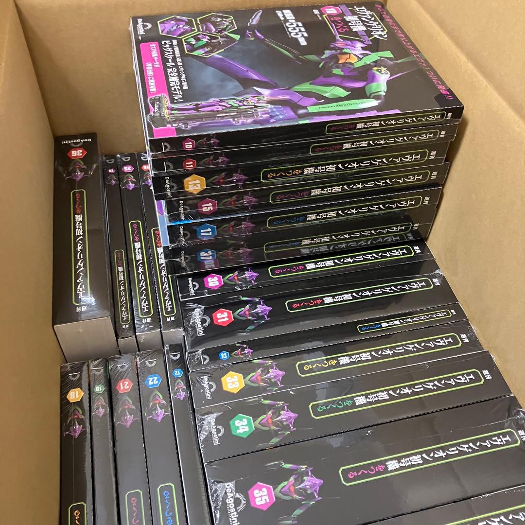 未使用　デアゴスティーニ　エヴァンゲリオン初号機をつくる　1〜100号セット