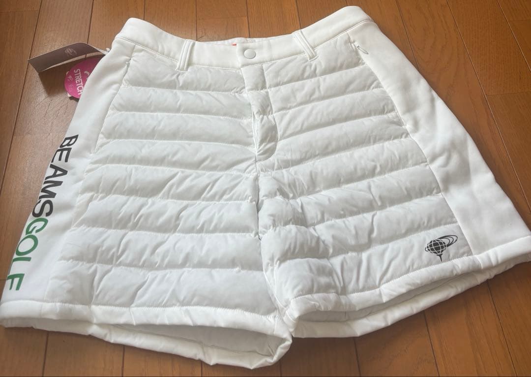 ビームスゴルフ　レディースショートパンツ　ホワイトＬサイズ