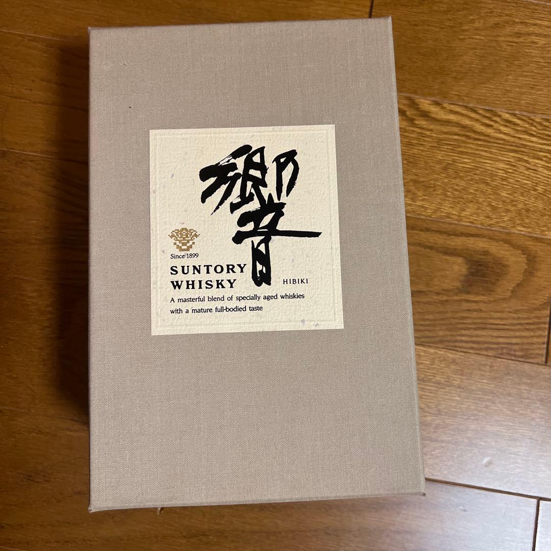 SUNTORY 響ウイスキー