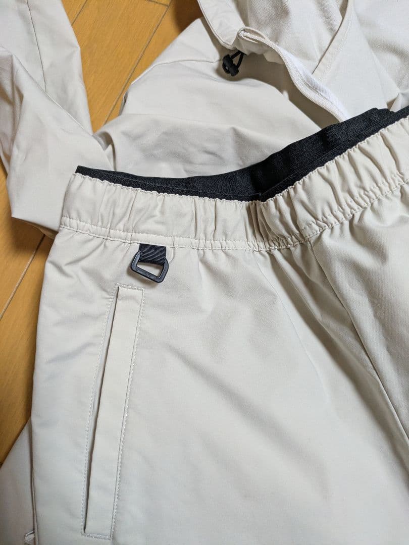 最終値下げニューバランス　THE CITY ウーブンパーカーパンツ上下セット S