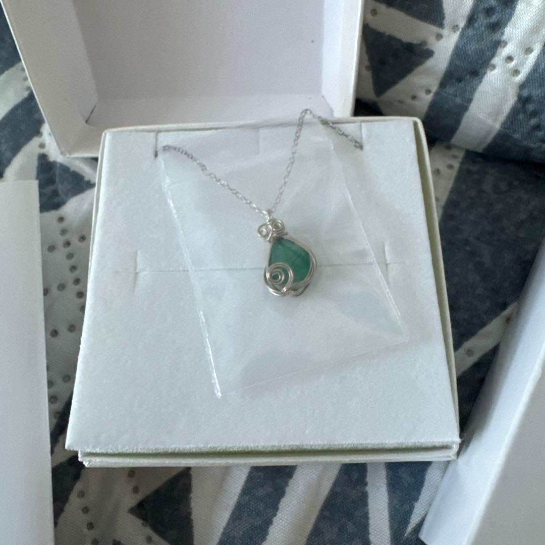 ハルトからのプレゼント 鉱石のペンダント グリーンメノウ 囚われのパルマ