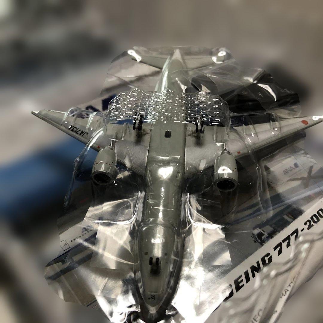 全日空商事　1/400ANAボーイング777−200＆777−300