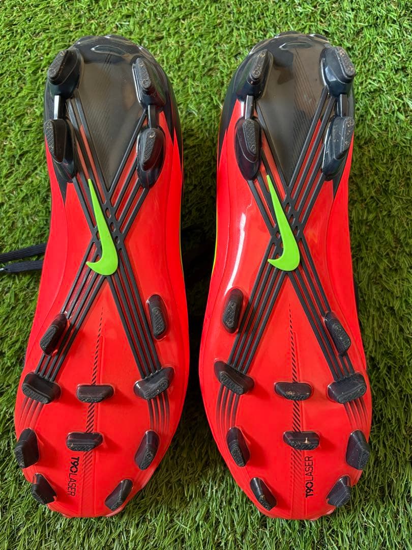 NIKE TOTAL90 LASER 4 FG トータル90