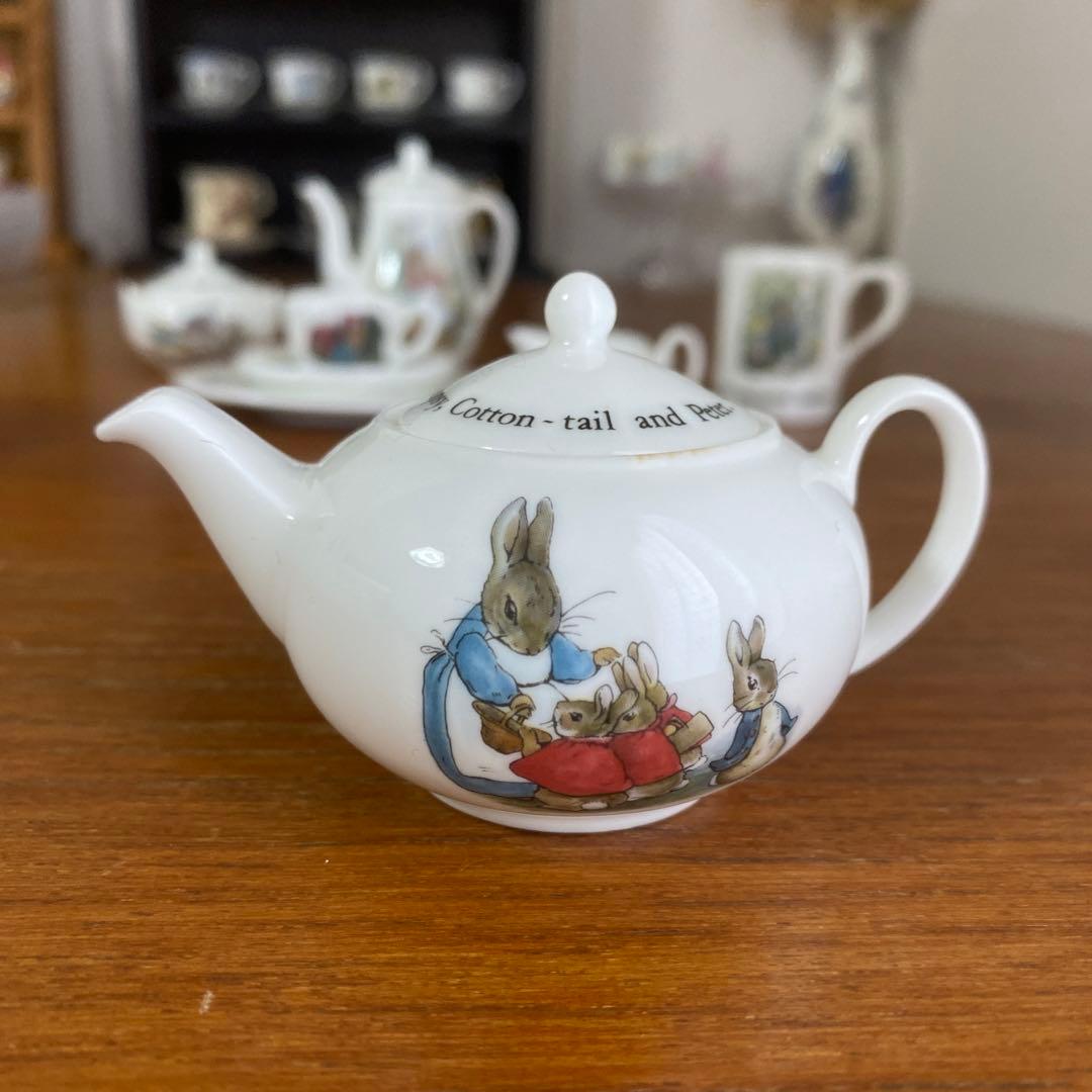 ウェッジウッド　ピーターラビット　ミニチュア　ティーセット　コーヒーセット