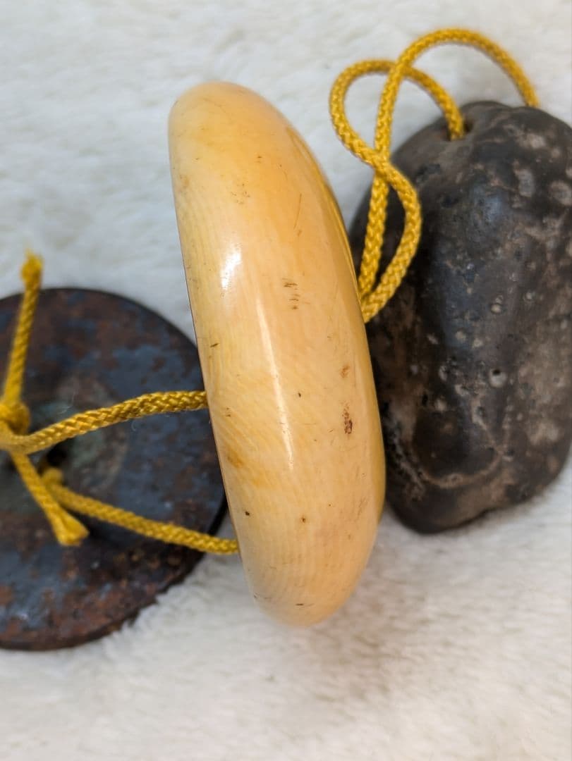 骨董　提げ物　根付　饅頭根付　根付け　金象嵌　桜吹雪　古玩　印籠