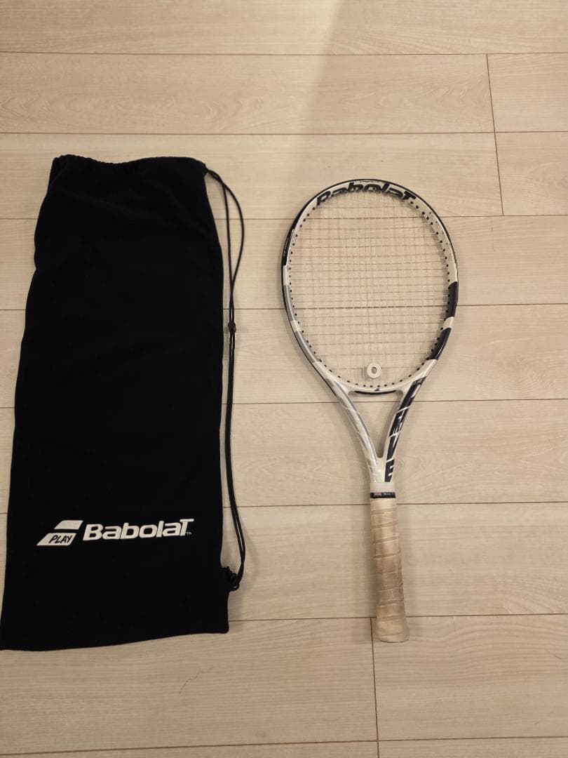 美品　Pure Drive Wimbledon 2024 G1 テニスラケット