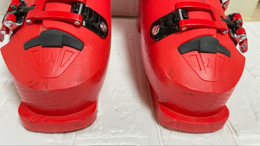 ATOMIC REDSTER WORLD CUP110 男性用スキーブーツ