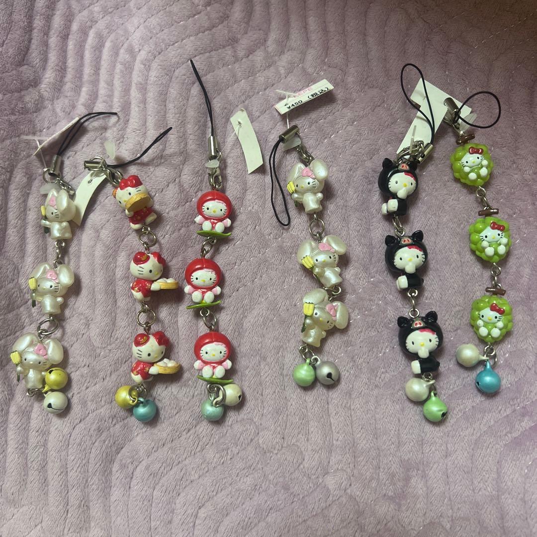 ハローキティ　ストラップ