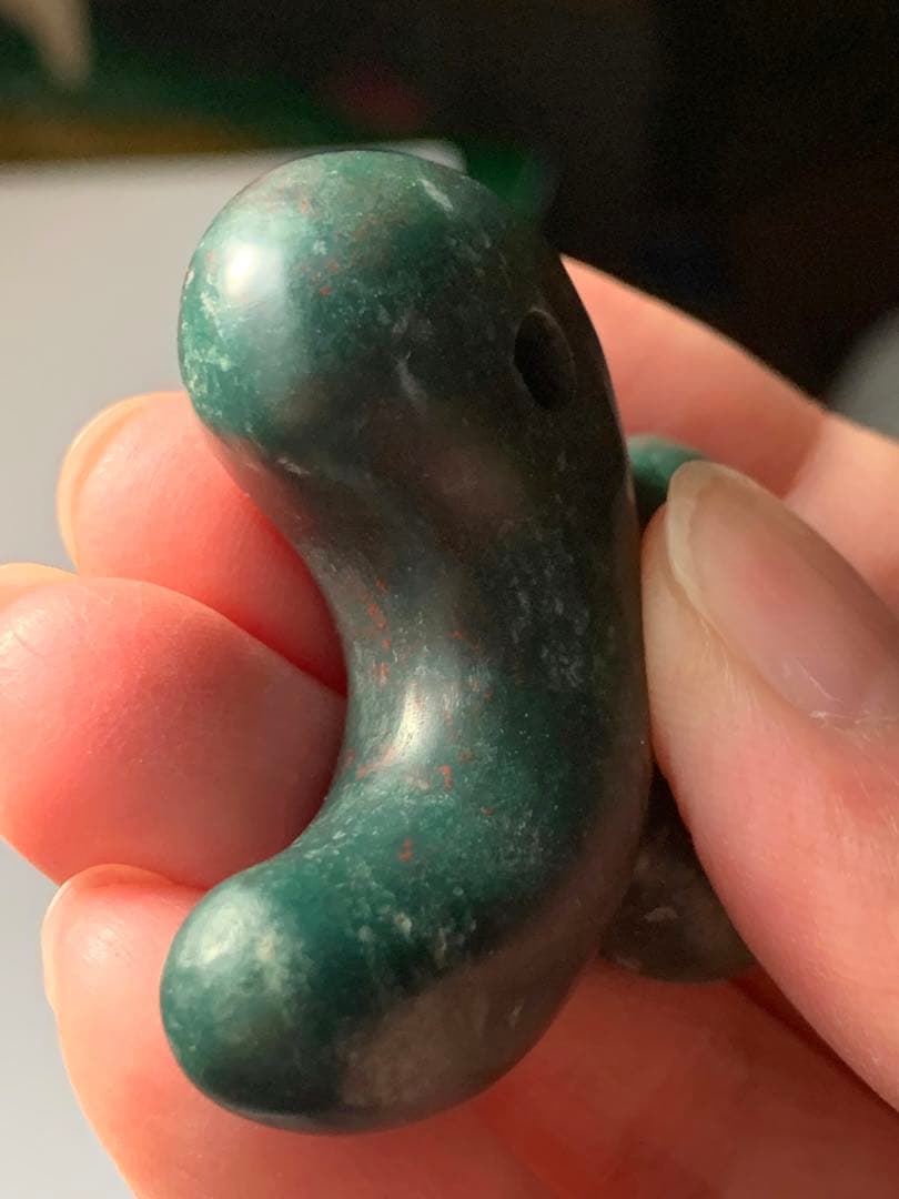 古墳期　出土　出雲石勾玉　碧玉　縄文時代　弥生　石器　土器　翡翠勾玉　根付　勾玉