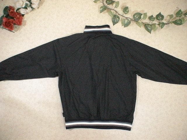 62652 NFL GOLF ジップアップジャケット　黒　サイズM