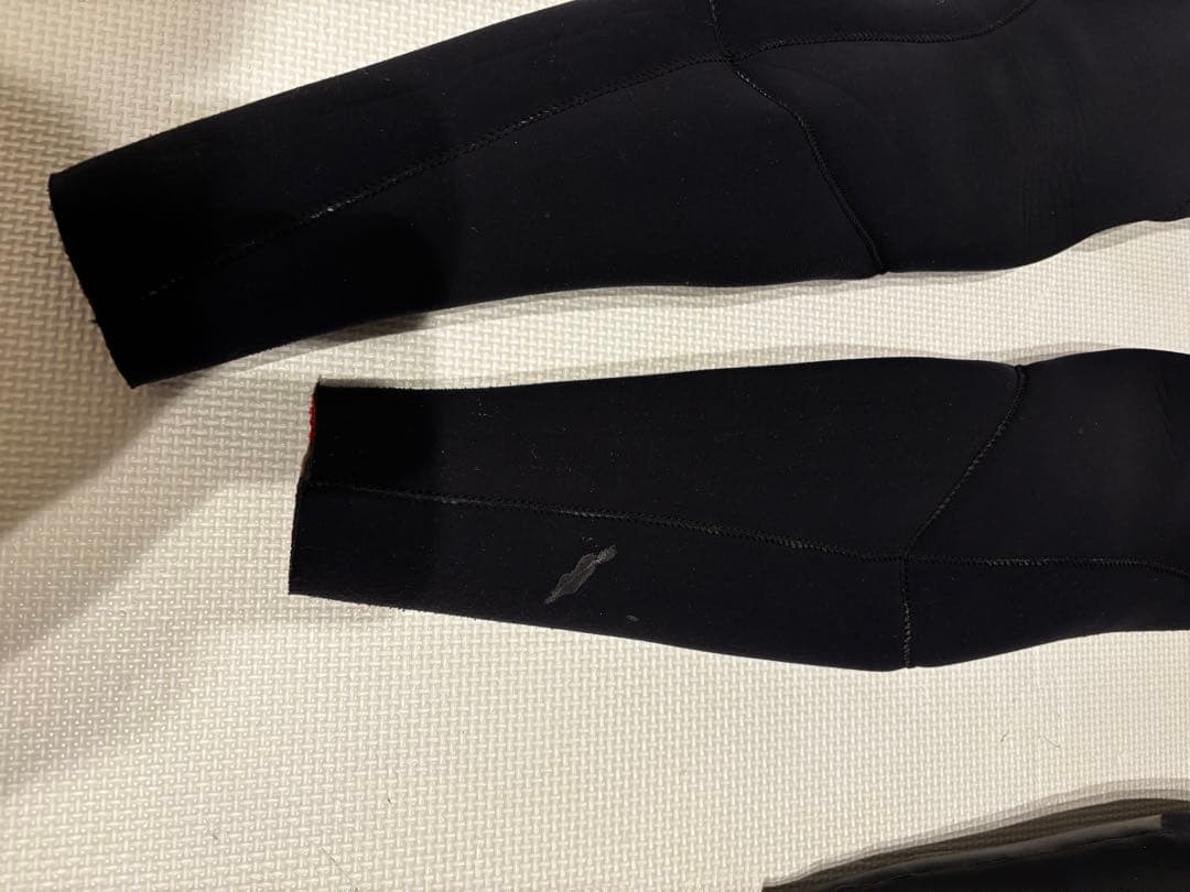 SALTCREEK POINT model ウェットスーツ