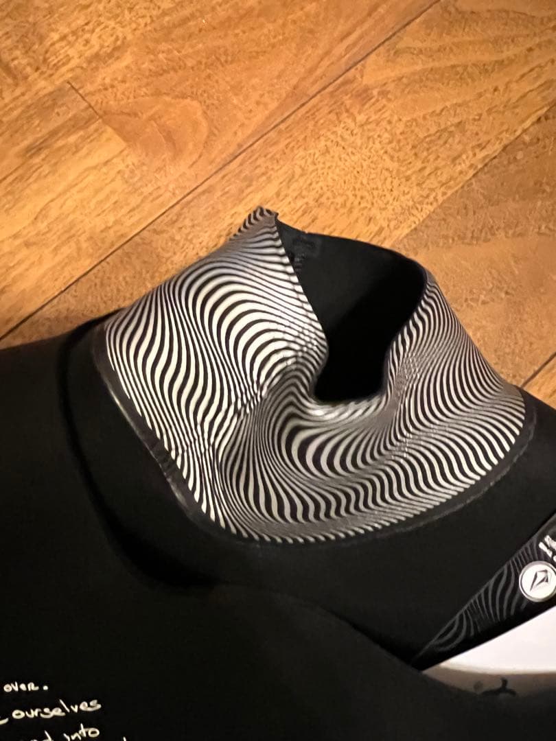 Volcom Modulator 4/3mm ボルコムウエットスーツ- ブラック