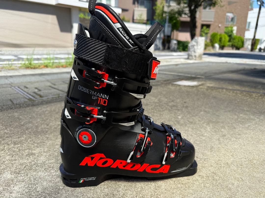 ノルディカ　スキーブーツ　25.5センチ　ドーベルマン GP110