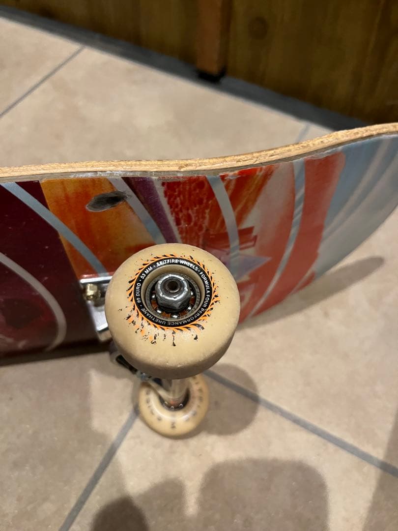 primitive スケボー