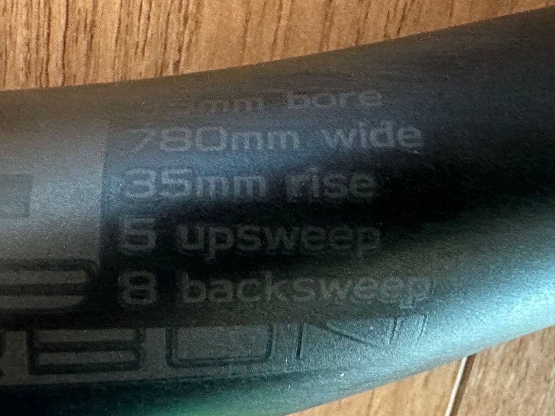 FORMOSA F53 カーボンハンドルバー