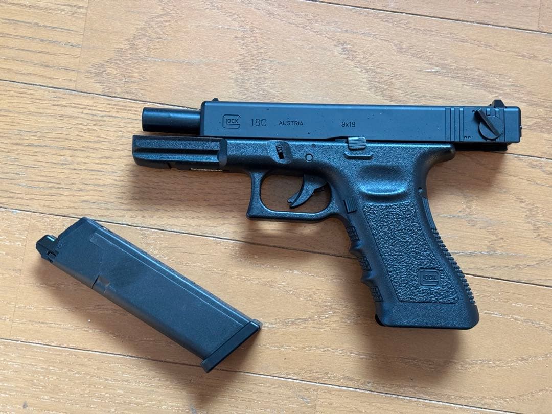 東京マルイ Glock 18C エアガン