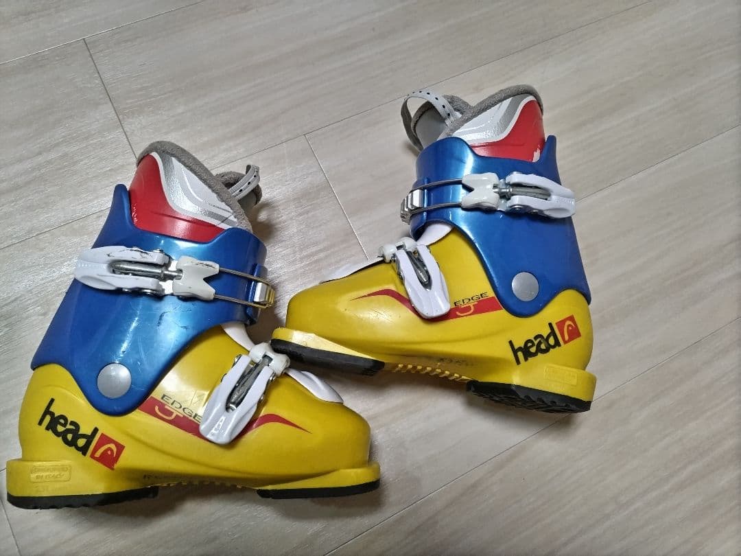 80cmジュニアスキーとブーツセット
