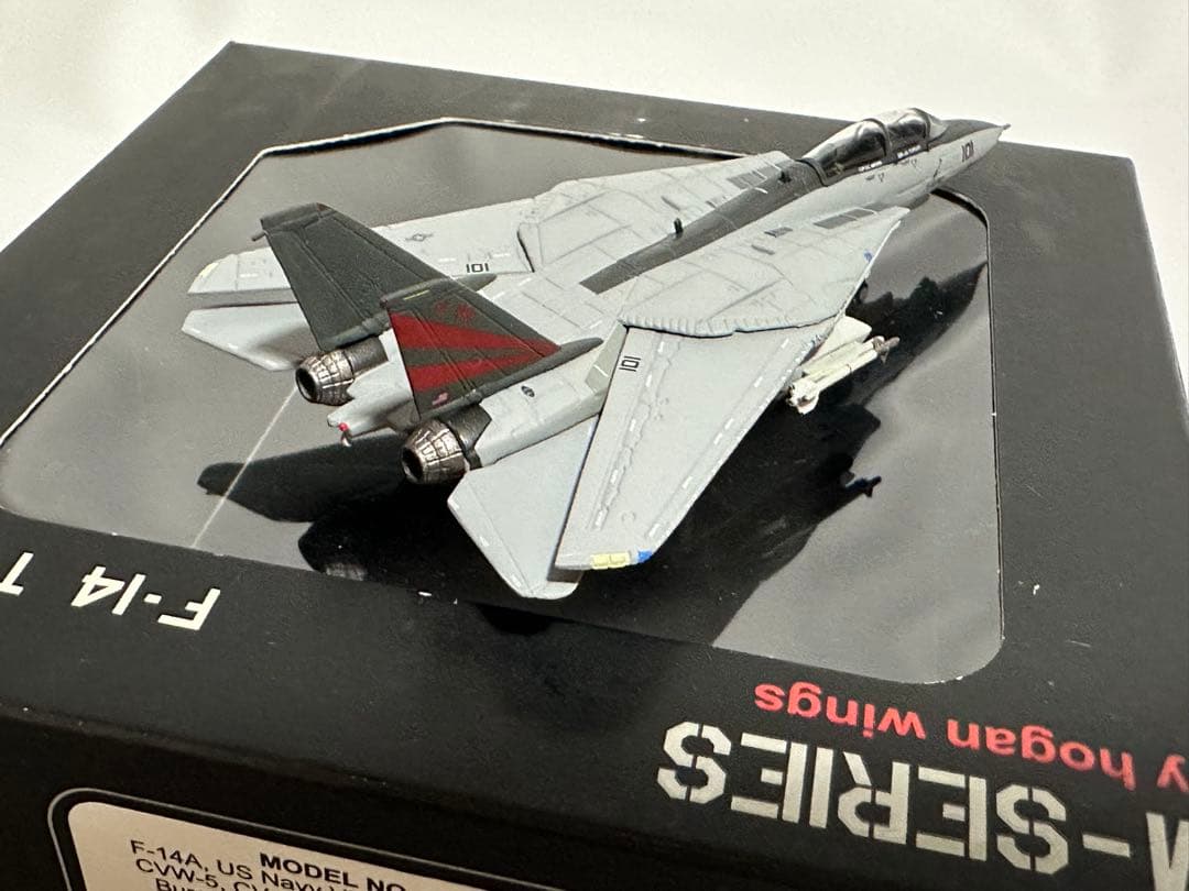 航空機・ヘリコプター hogan M-SERIES 1/200 F-14A VF-154
