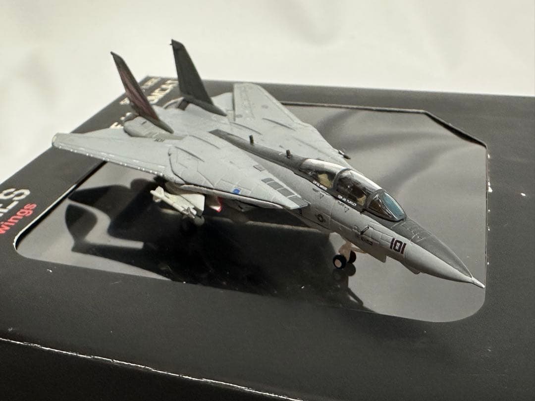 航空機・ヘリコプター hogan M-SERIES 1/200 F-14A VF-154