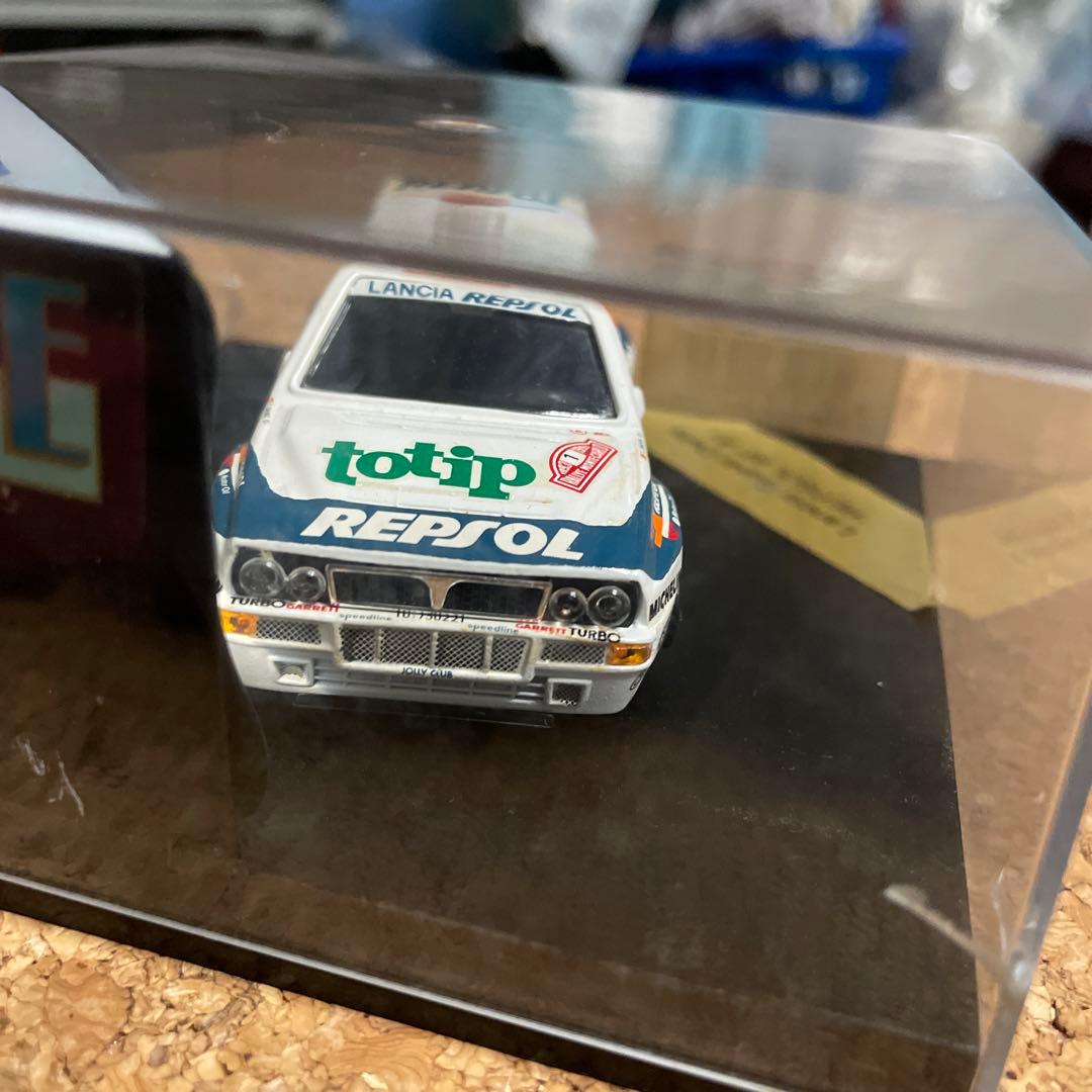 Lancia Super Delta REPSOL 93 限定ミニカー