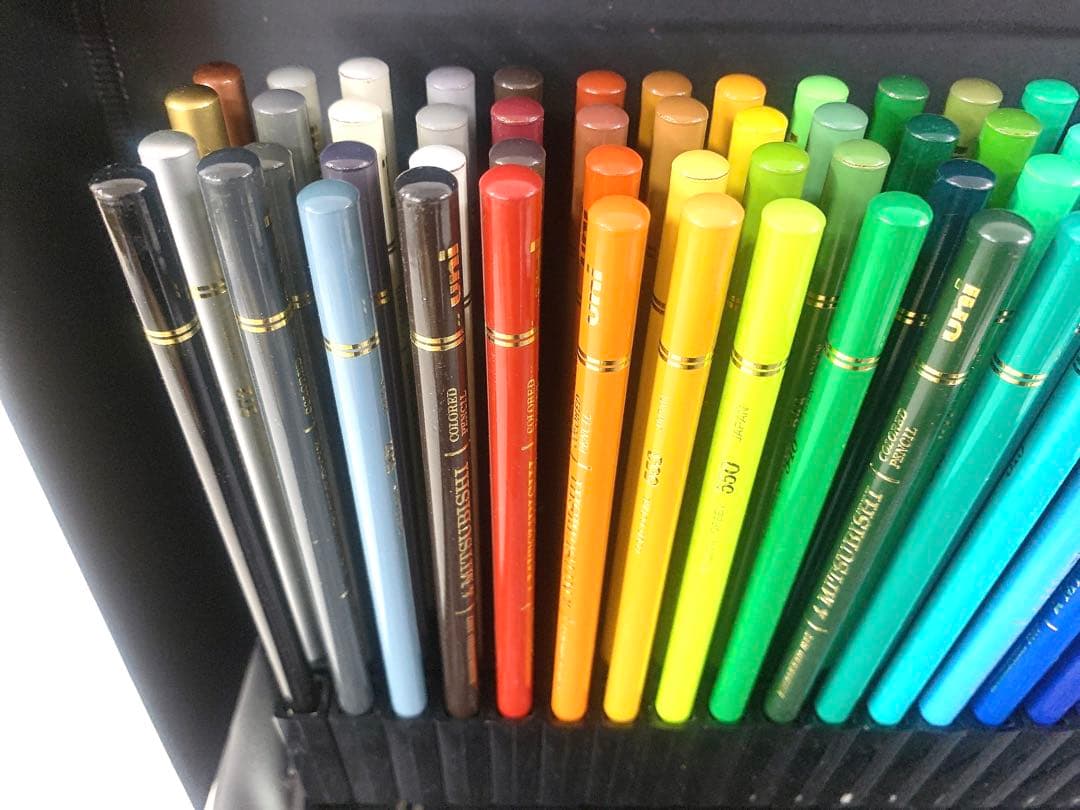 オリーブ出品　未使用 三菱鉛筆 100色 ユニカラー 箱付き Uni