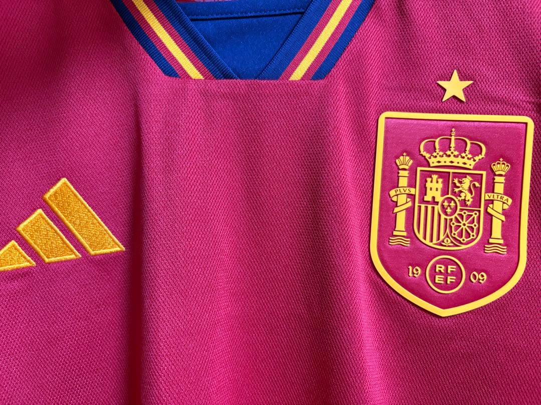 【新品タグ付き・正規品】スペイン代表2022ユニフォーム