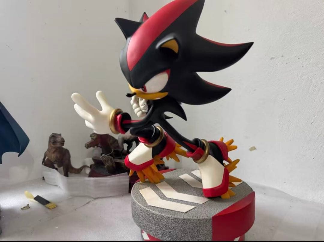 ソニック・ザ・ヘッジホッグ F4Fシャドウ·ザ·ヘッジホッグスタチューフィギュア