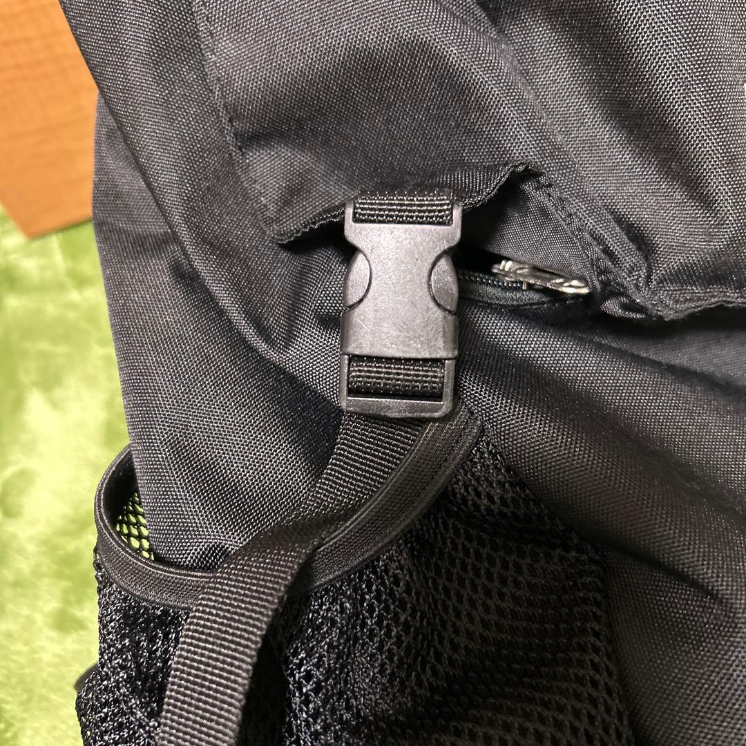 LUZeSOMBRAバックパック