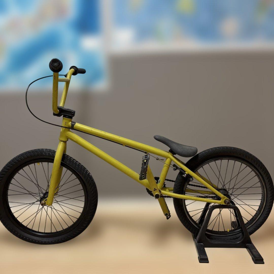 BMX フライバイク fly bikes イエロー ニュートロン　本体