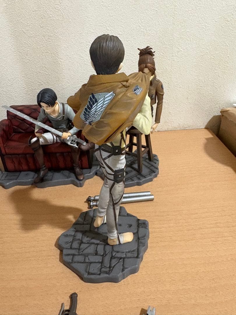 一番くじ 進撃の巨人 自由への進撃 エレン リヴァイ ハンジ ミケ ミカサ 5種