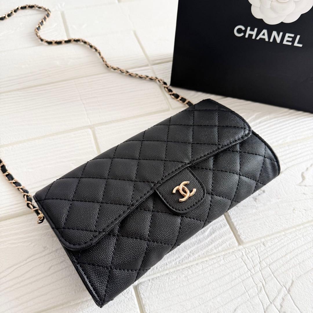 シャネル　CHANEL チェーンウォレットバック　ノベルティ