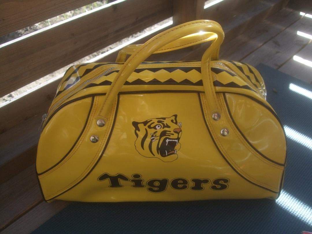 昭和レトロ★ 阪神タイガース　ボストンバッグ ★タグ付き未使用